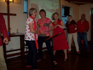 Rapsquillion get down and jiggy with Rockspring Community Choir!